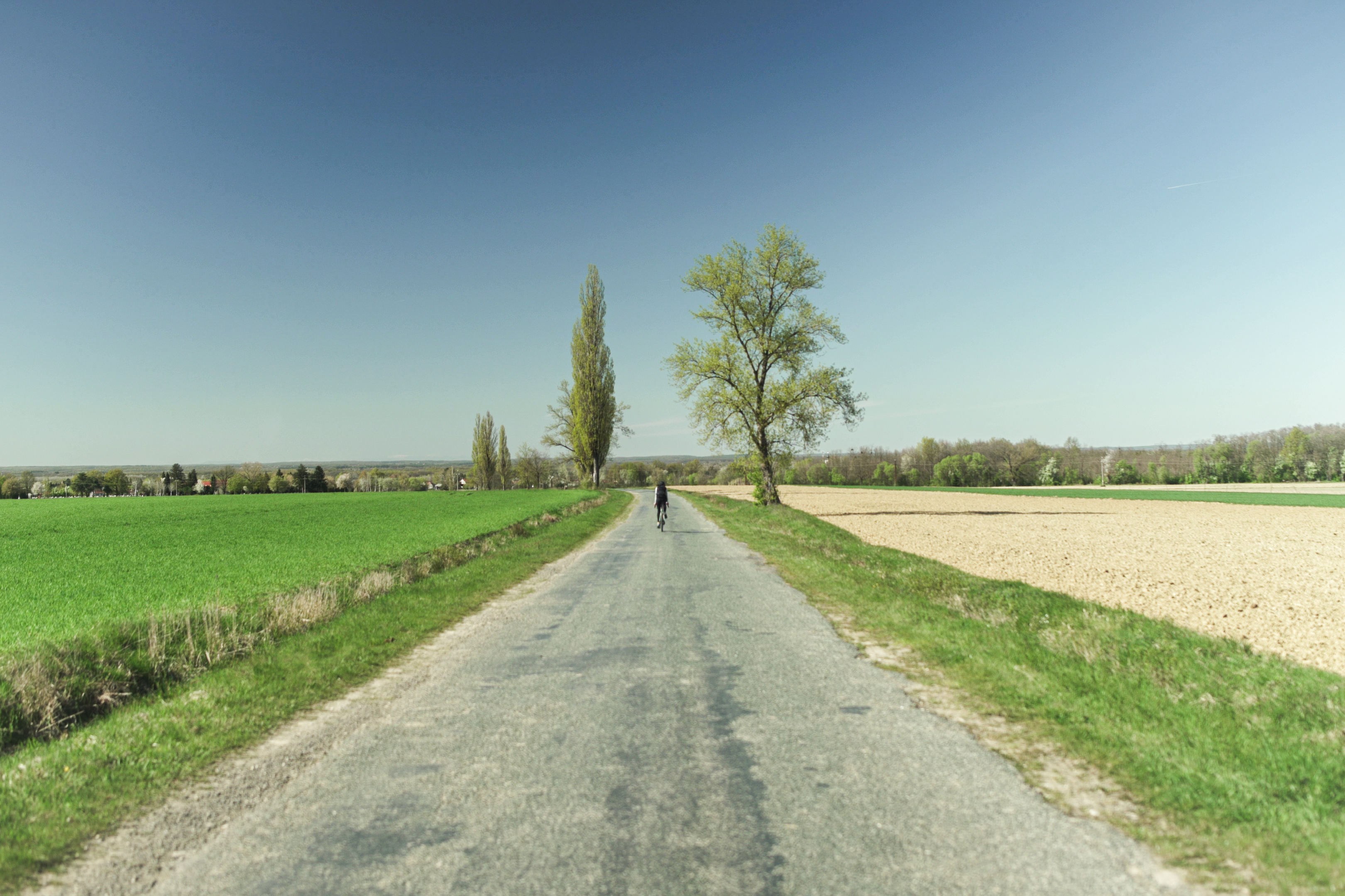 Skok čez mejo na Madžarsko – Pri Momi - Lendava