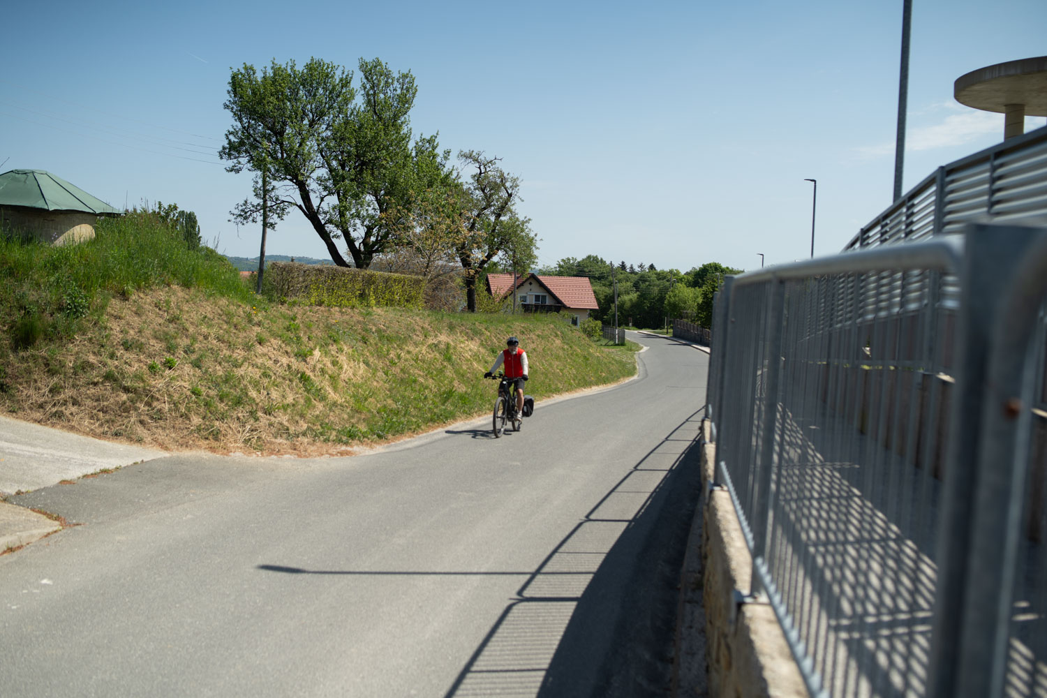 Vzpon proti Sveti Ani – Visit Gorice - Lenart, Grad Negova